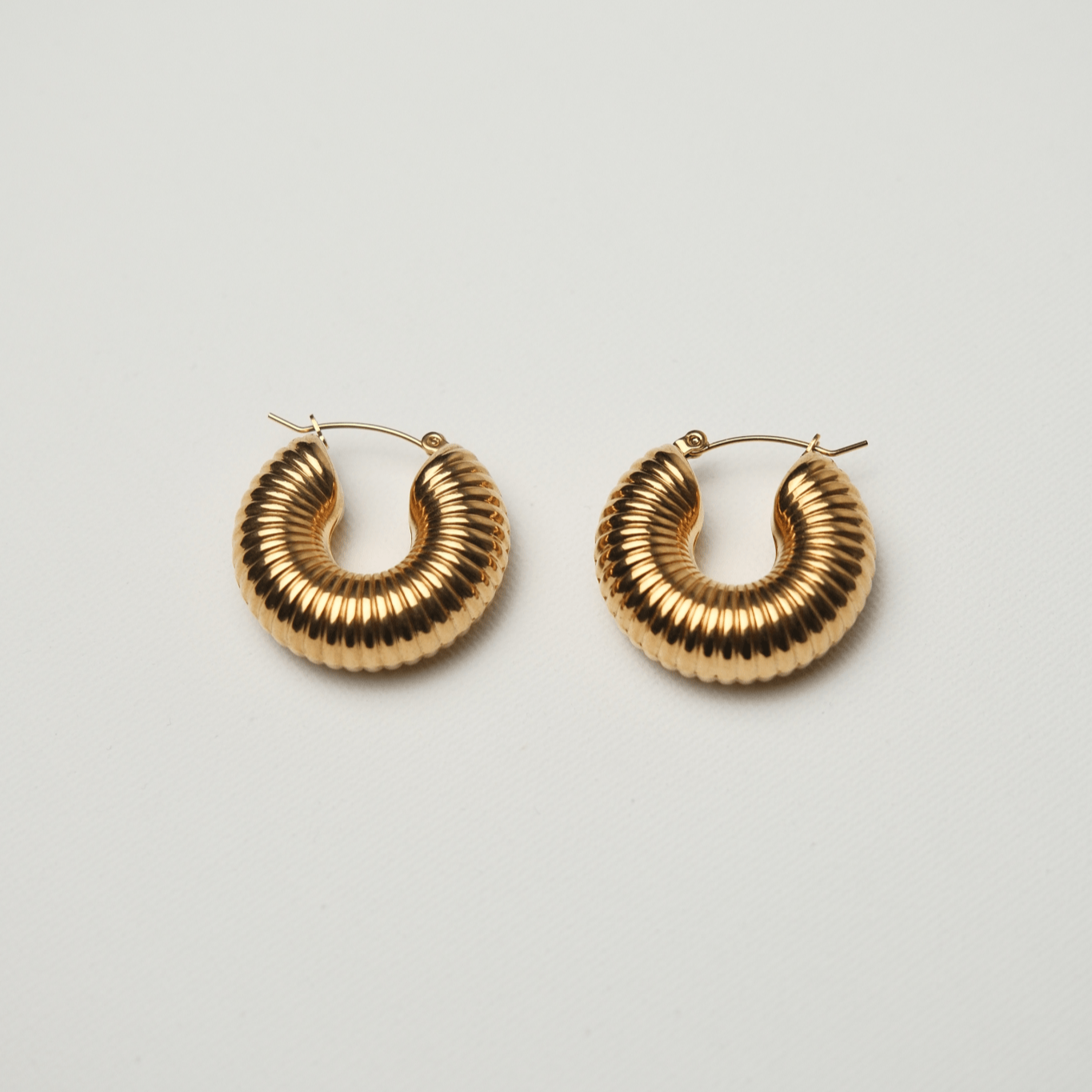 Vaela Earrings - Nyara Jewelry