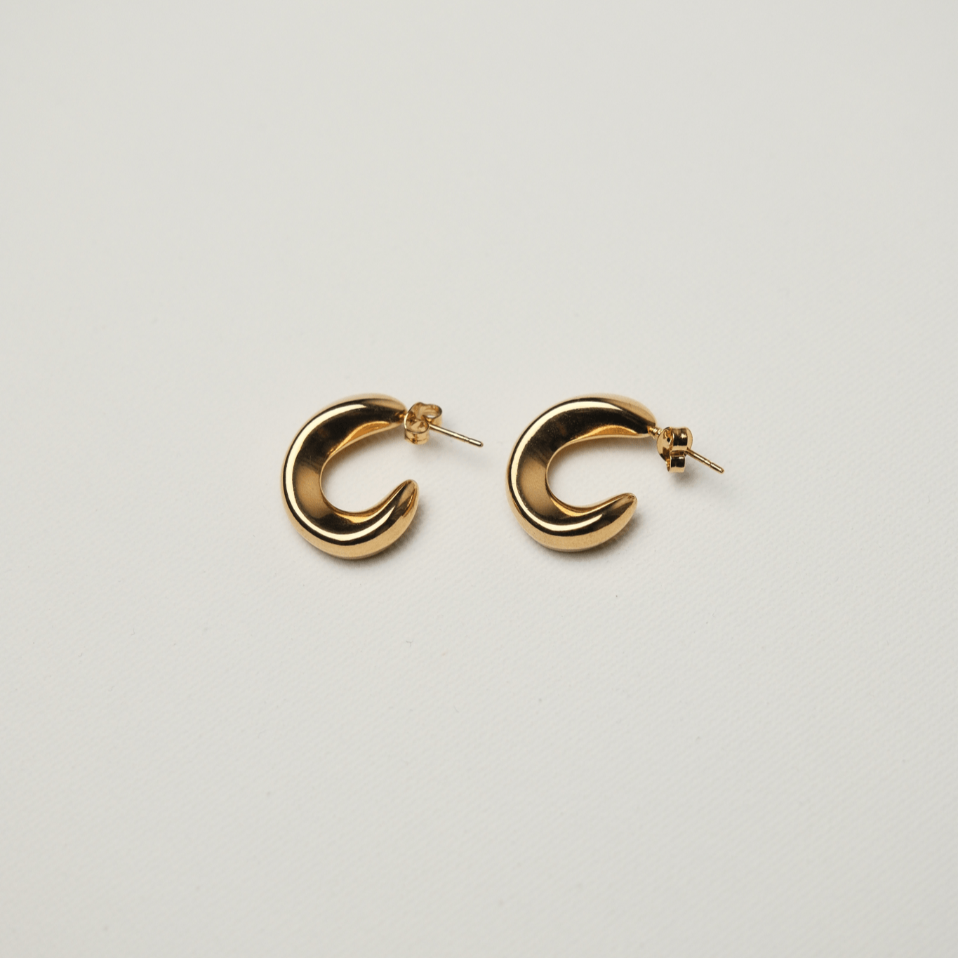 Vionna Earrings - Nyara Jewelry