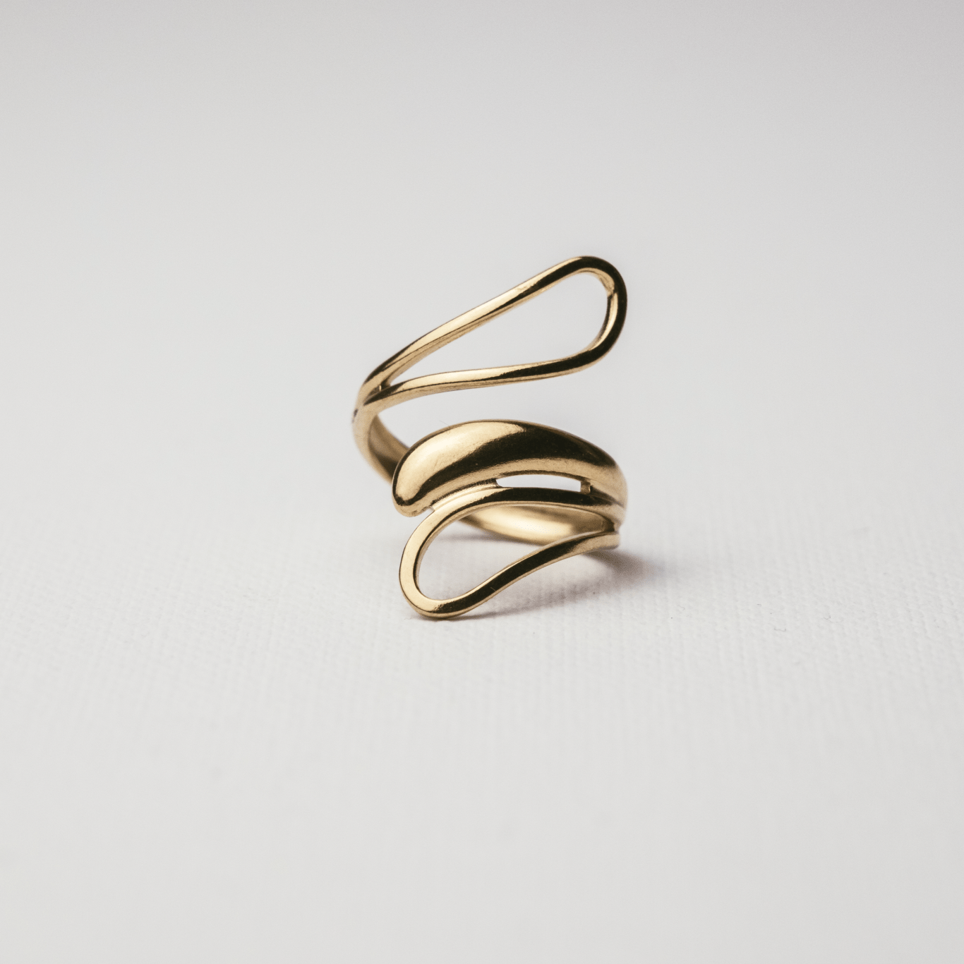 Lunara Ring - Nyara Jewelry